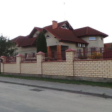 U Viktora Guest House Brest Exterior photo