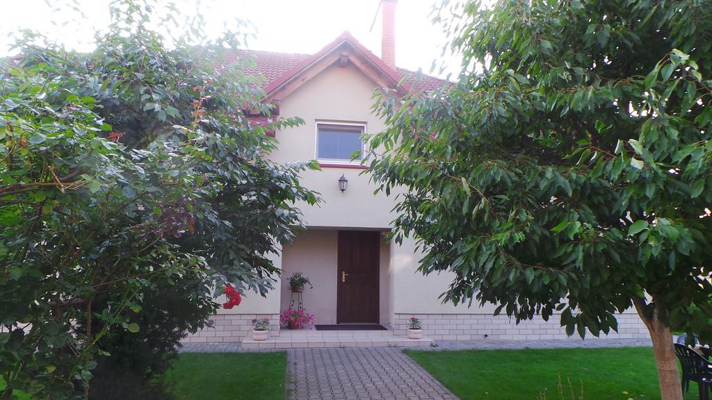 U Viktora Guest House Brest Exterior photo