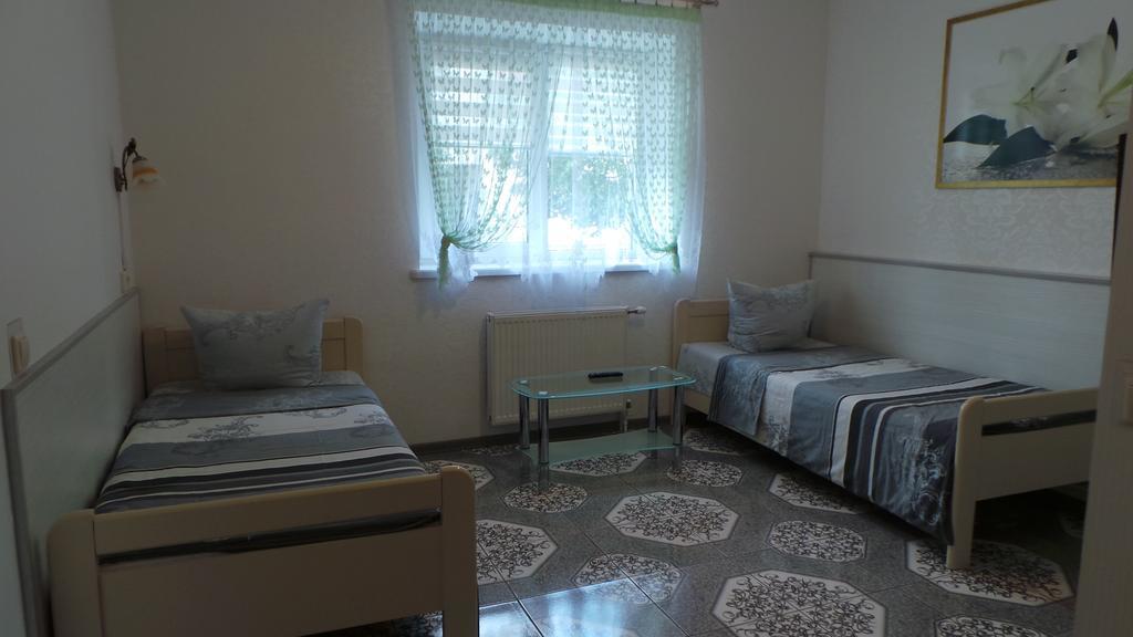 U Viktora Guest House Brest Exterior photo